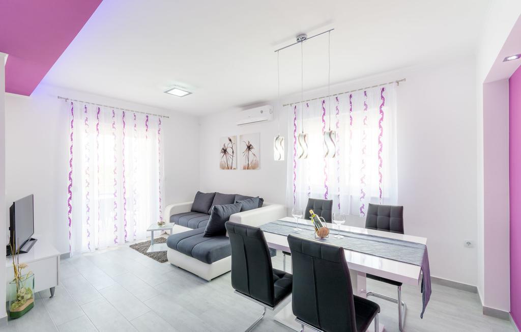 Villa Apartments Kordic Каштела Номер фото
